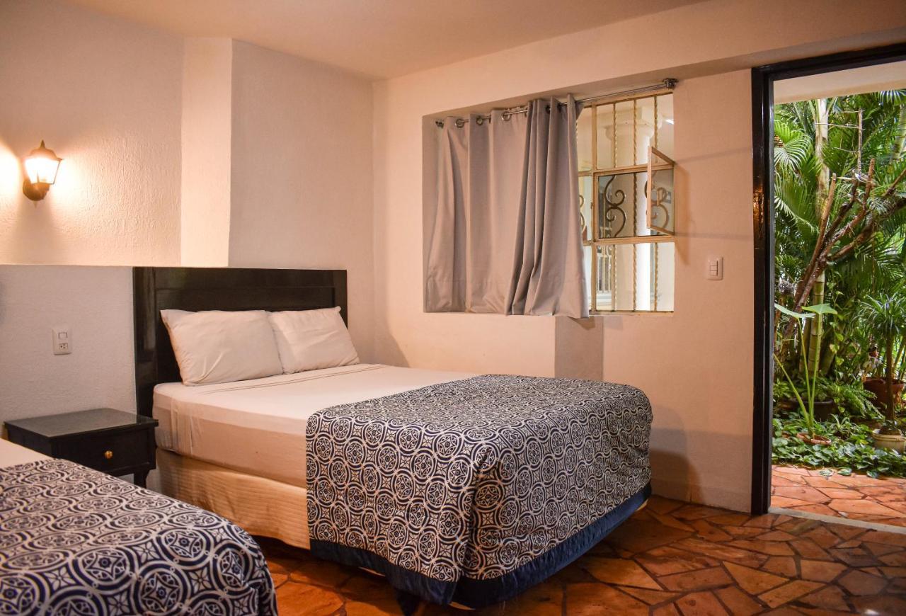 Hotel Santa Ana メリダ エクステリア 写真