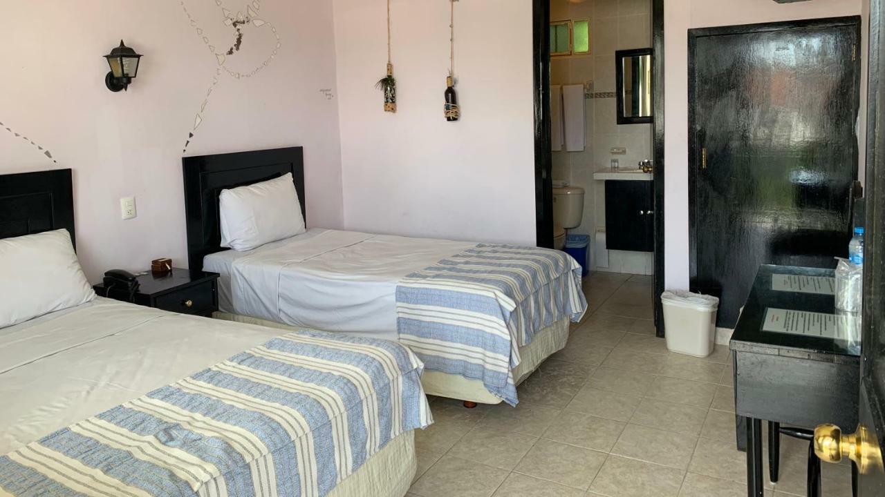 Hotel Santa Ana メリダ エクステリア 写真
